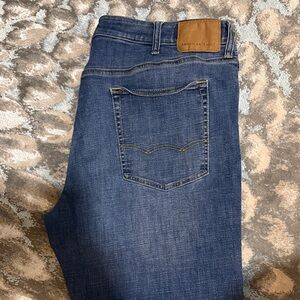 American Eagle Outfitters Men's Classic Blue Straight Jeans